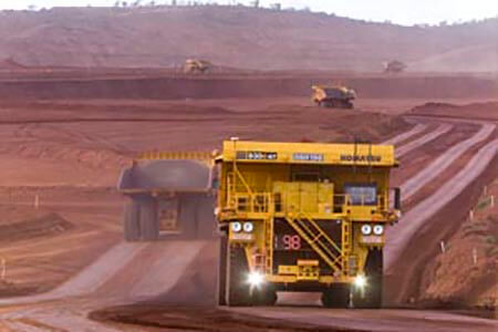 Komatsu and Rio Tinto started the operation of crewless Dump truck