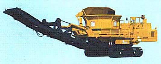 コマツ　自走式木材破砕機 BR200T　ガラパゴスリフォレ