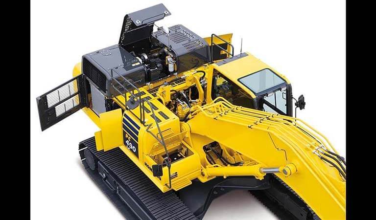 Medium-sized hydraulic excavator PC490LC