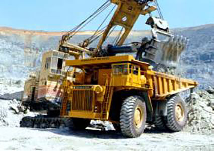 Komatsu Dump truck HD1200M(Mechanical driven car)