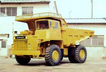 Komatsu Dump truck HD320