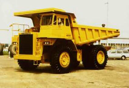 Komatsu Dump truck HD1600M