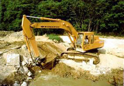 Kikki S Workshop The Museum Of Construction Equipment Komatsu Hydraulic Excavator Pc 1 Series 1980