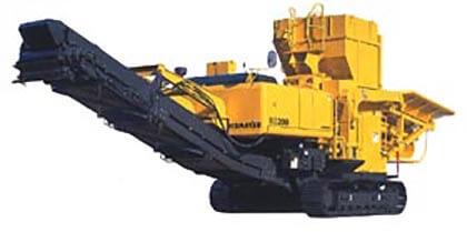 Komatsu Self-propelled soil recycler BZ200 Galapagos Reterra