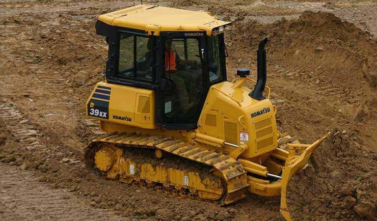 Small bulldozer D39EX