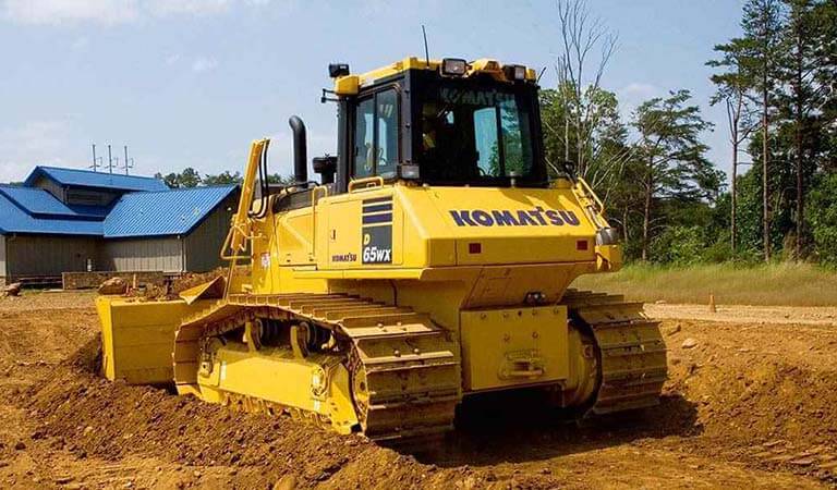 Medium-sized bulldozer D65WX