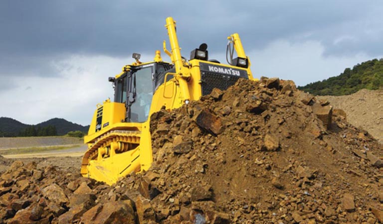 Large bulldozer D155AXI-8