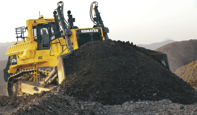 Super large bulldozer D475A-8R